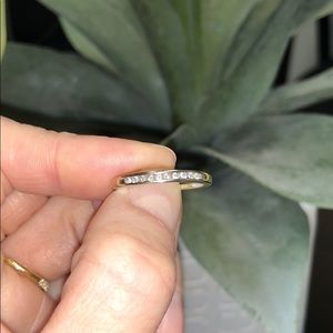 14kt white gold diamond ring